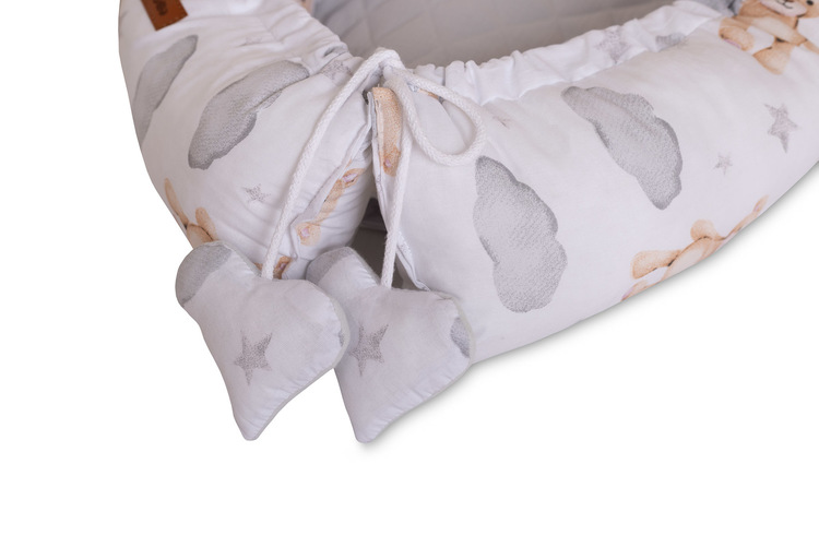 Praktyczność i funkcjonalność kokonu niemowlęcego