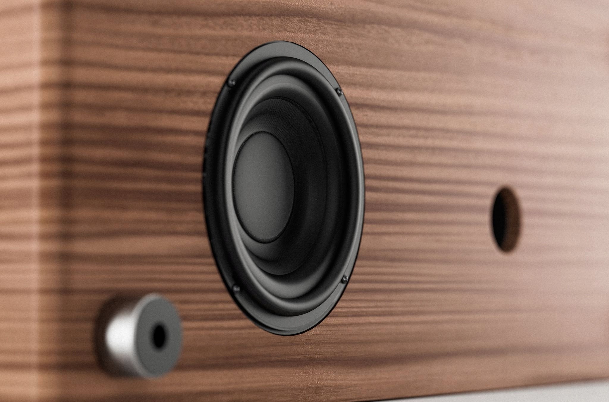 Zintegrowany subwoofer dla pełnego spektrum dźwięku