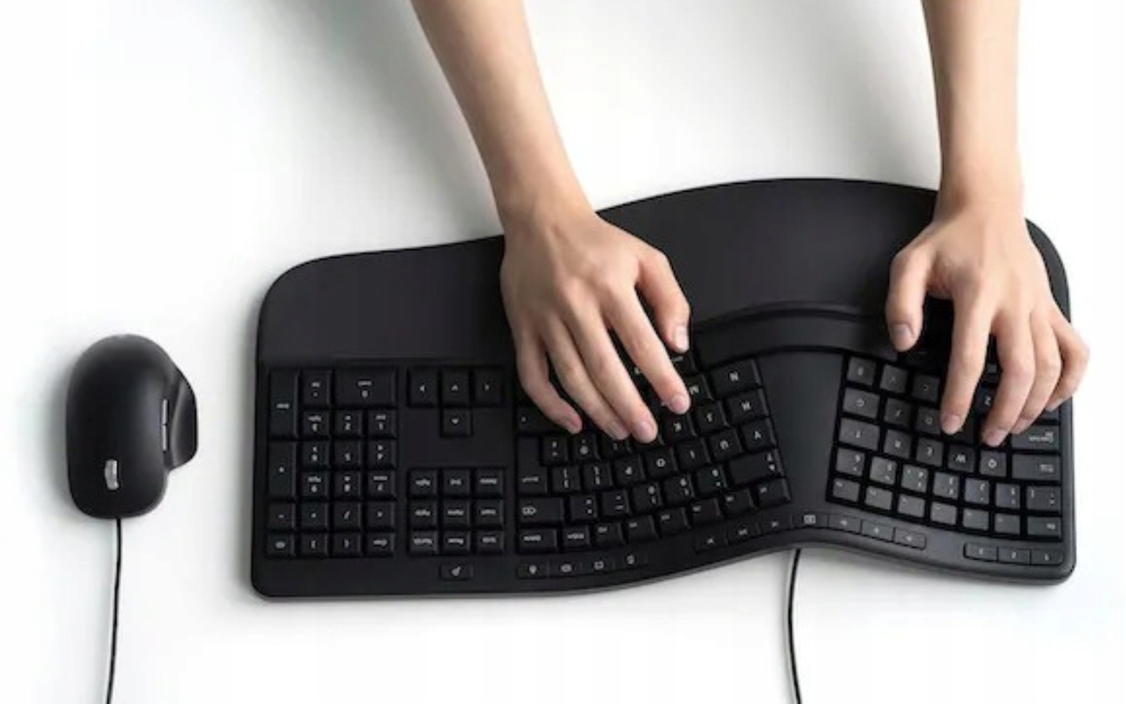 Technologia BlueTrack w myszce Microsoft