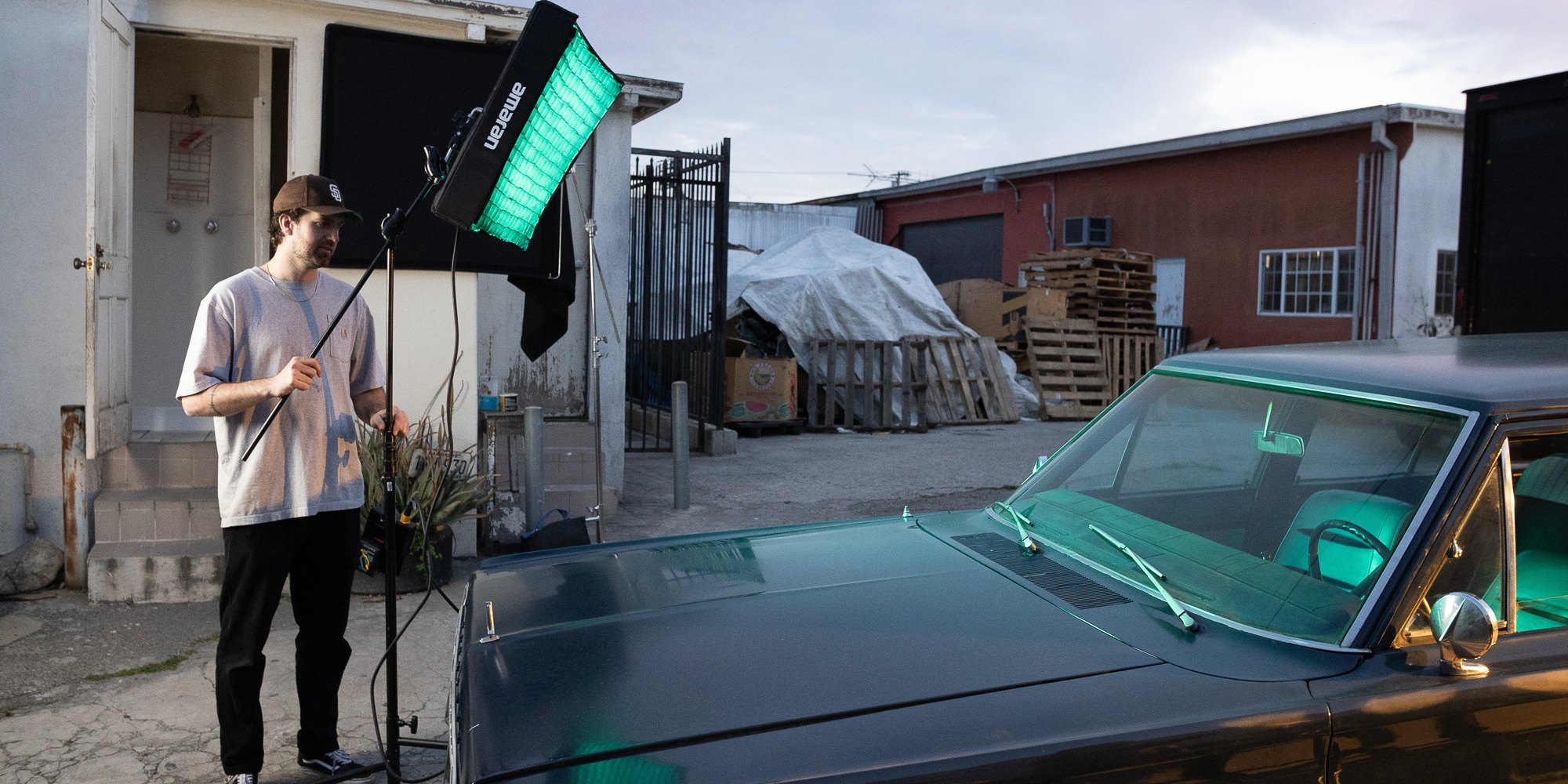 Lampa LED Amaran F22c - V-mount - Akumulator lub zasilacz