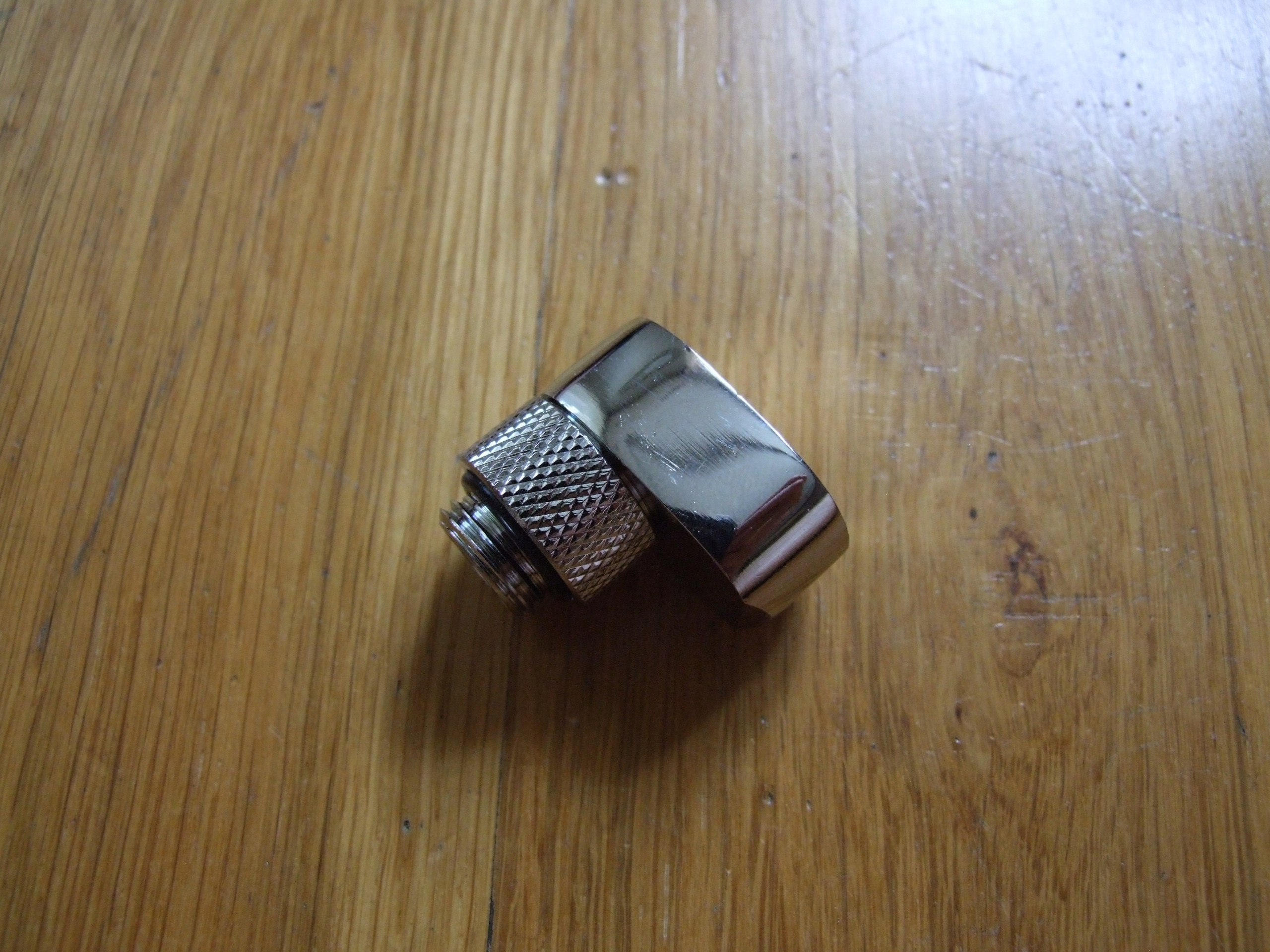 Alphacool Eiszapfen G1/4 Zoll Verlängerung Offset MF 16 – Idealne rozwiązanie dla Twojego systemu chłodzenia