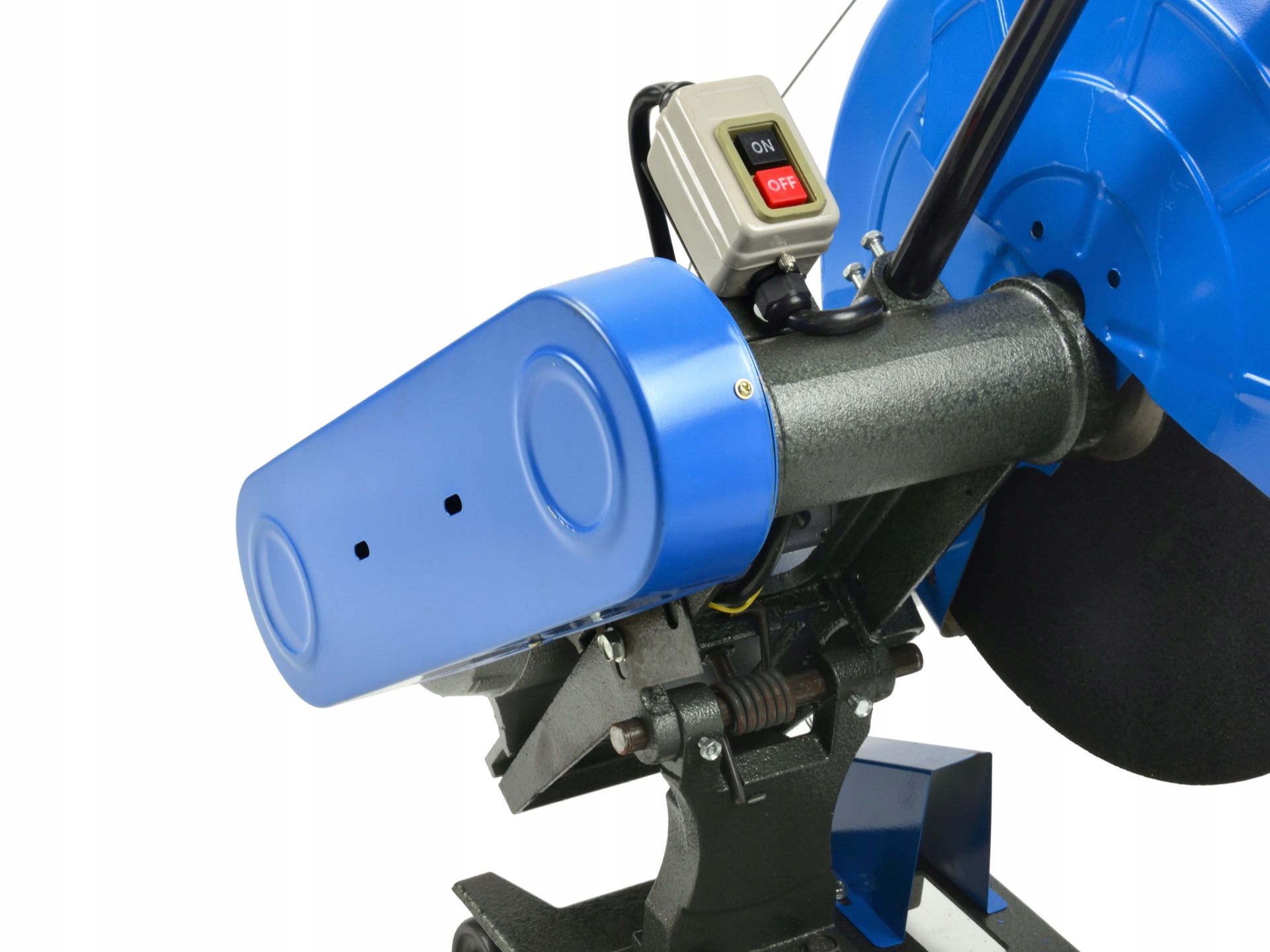 Regulowany kąt cięcia do 45° – Elastyczność w obróbce