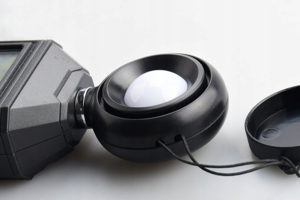 Opis elementów miernika światła – Kluczowe funkcje i przyciski