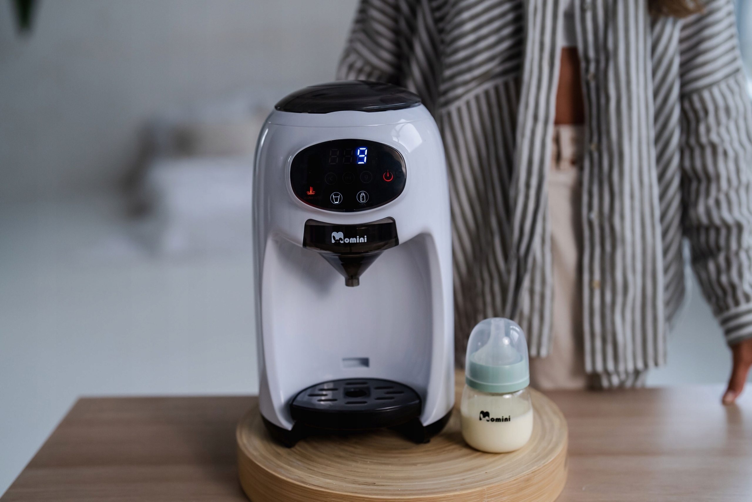 Intuicyjna obsługa z wyświetlaczem LED