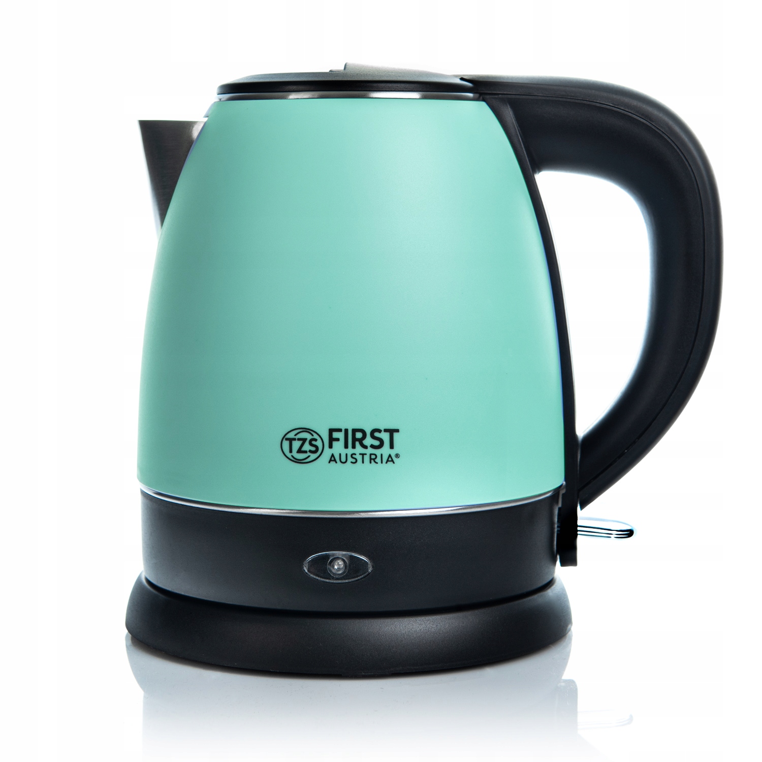 Pojemność 1,2 litra – idealny do parzenia kawy dla większej ilości osób