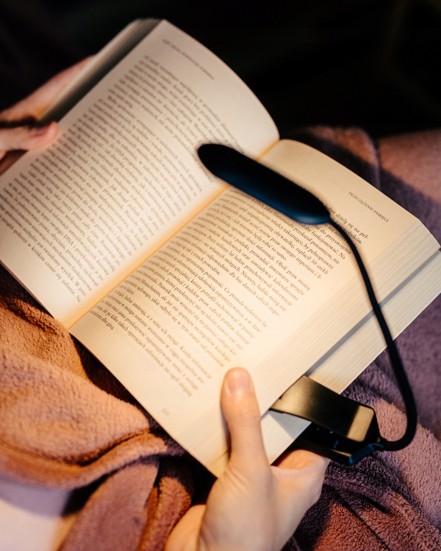 Wysoka jasność 800 lumenów – Doskonałe oświetlenie w każdych warunkach