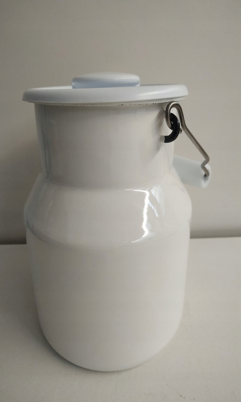 Emaliowana konstrukcja dla lepszej higieny