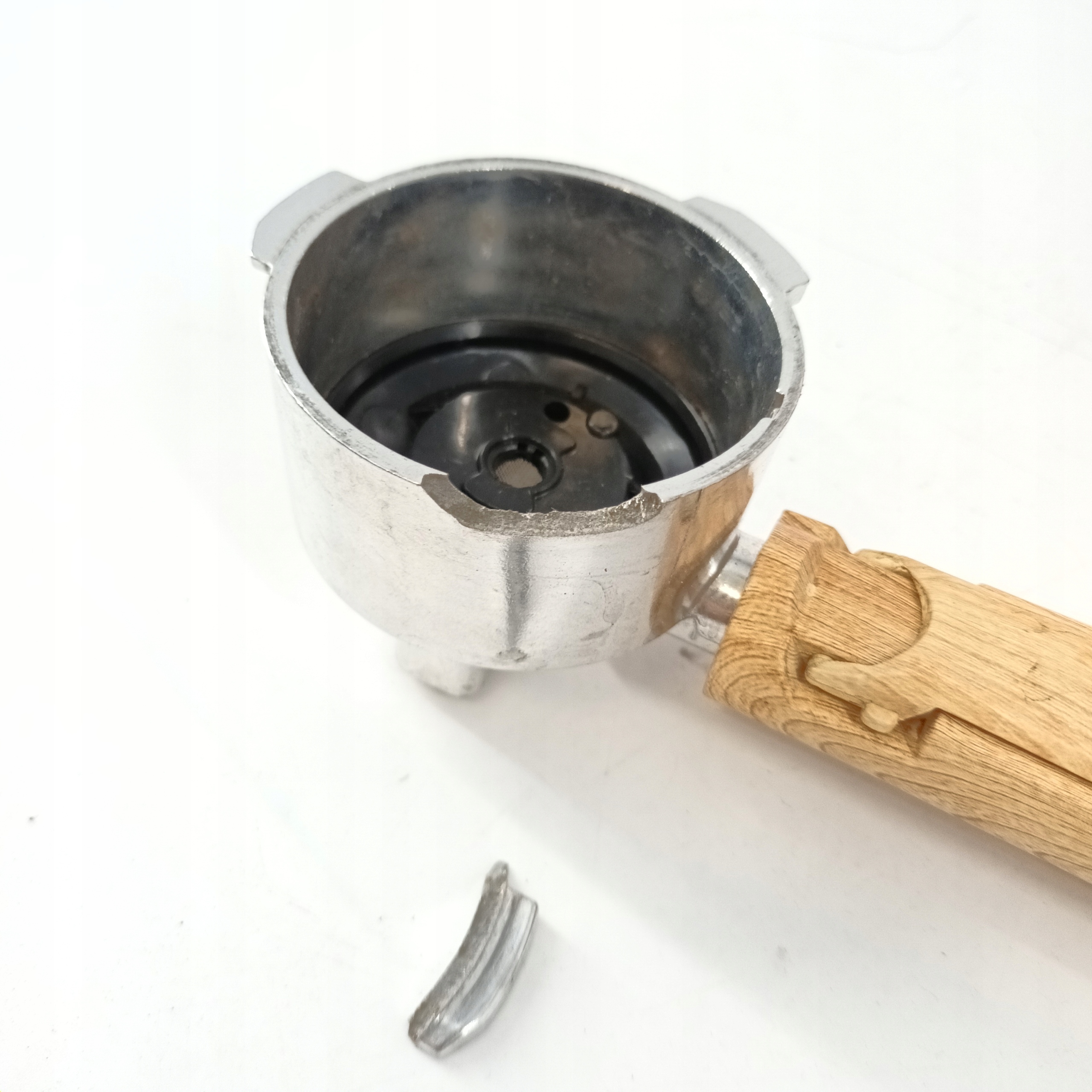 Materiał wykonania – Solidny metal dla długowieczności