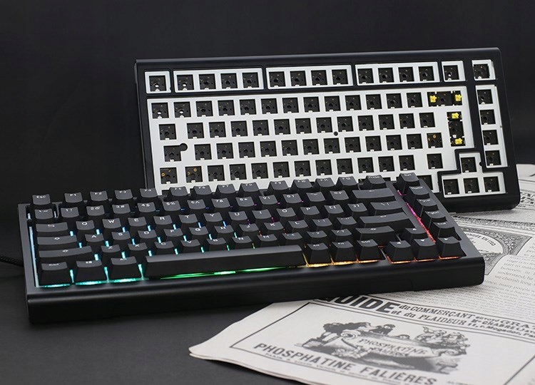 Typ przełącznika: Cherry MX RGB Blue