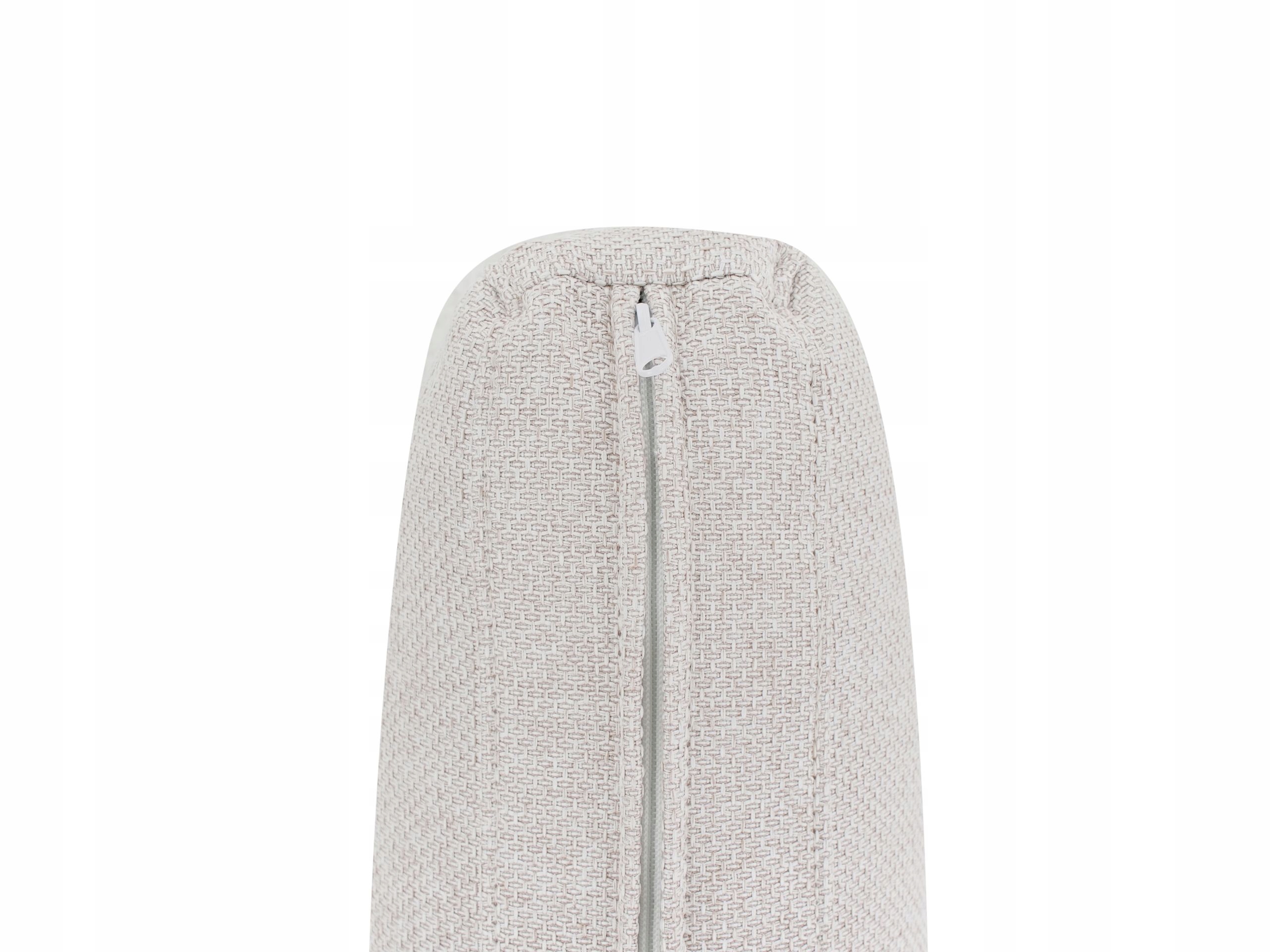 Wygodne siedzisko z grubo wyściełanym materiałem