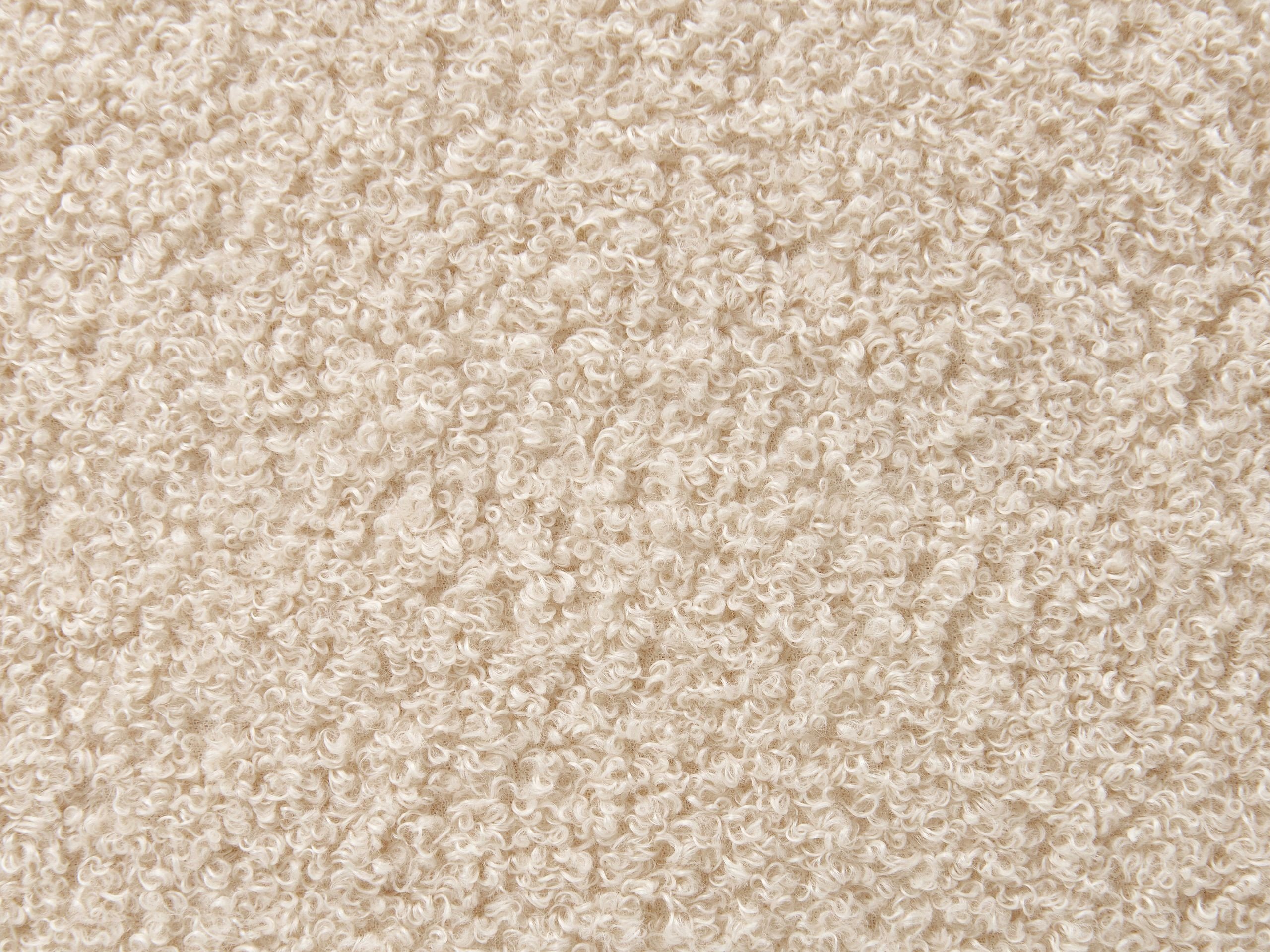 Wskazówki dotyczące pielęgnacji tapicerki boucle