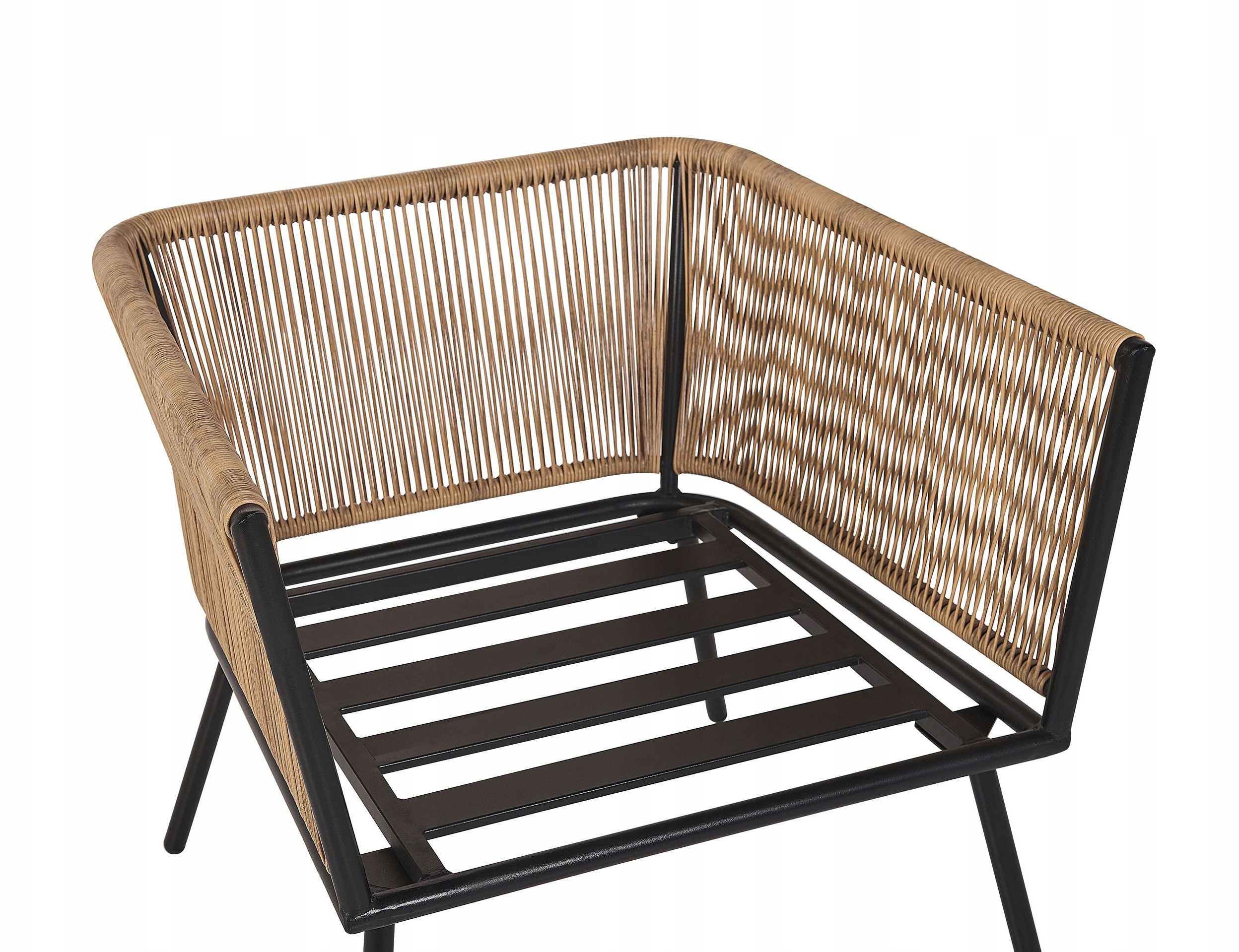 Stabilna konstrukcja z stalową ramą