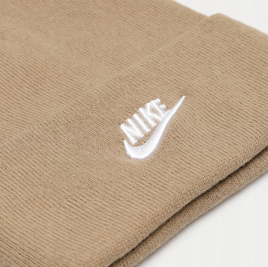 Cechy dodatkowe – Miękki materiał i elastyczny fason