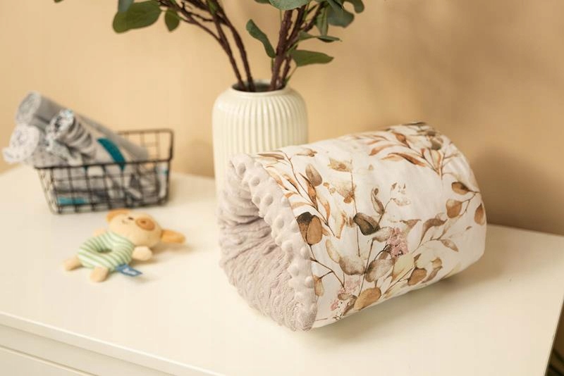 Wygodne podparcie główki dziecka podczas karmienia