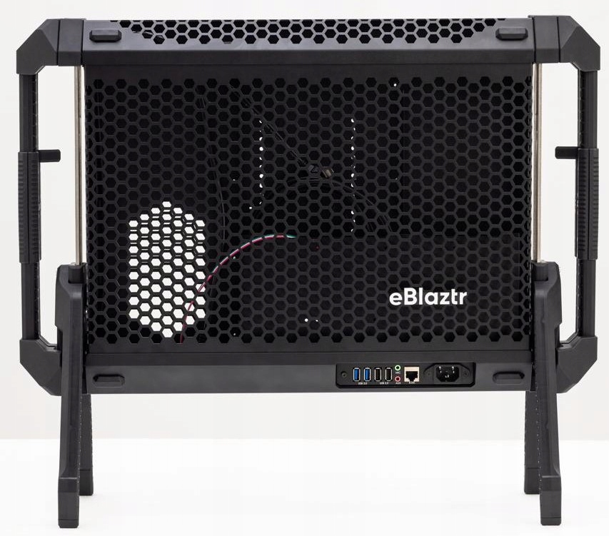 Kompatybilność z monitorami VESA do 24 cali