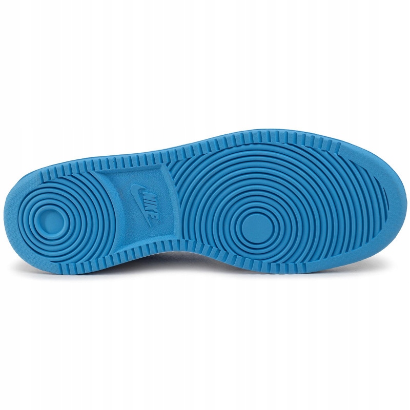 Komfortowe wnętrze i doskonała amortyzacja – Idealne na każdą okazję