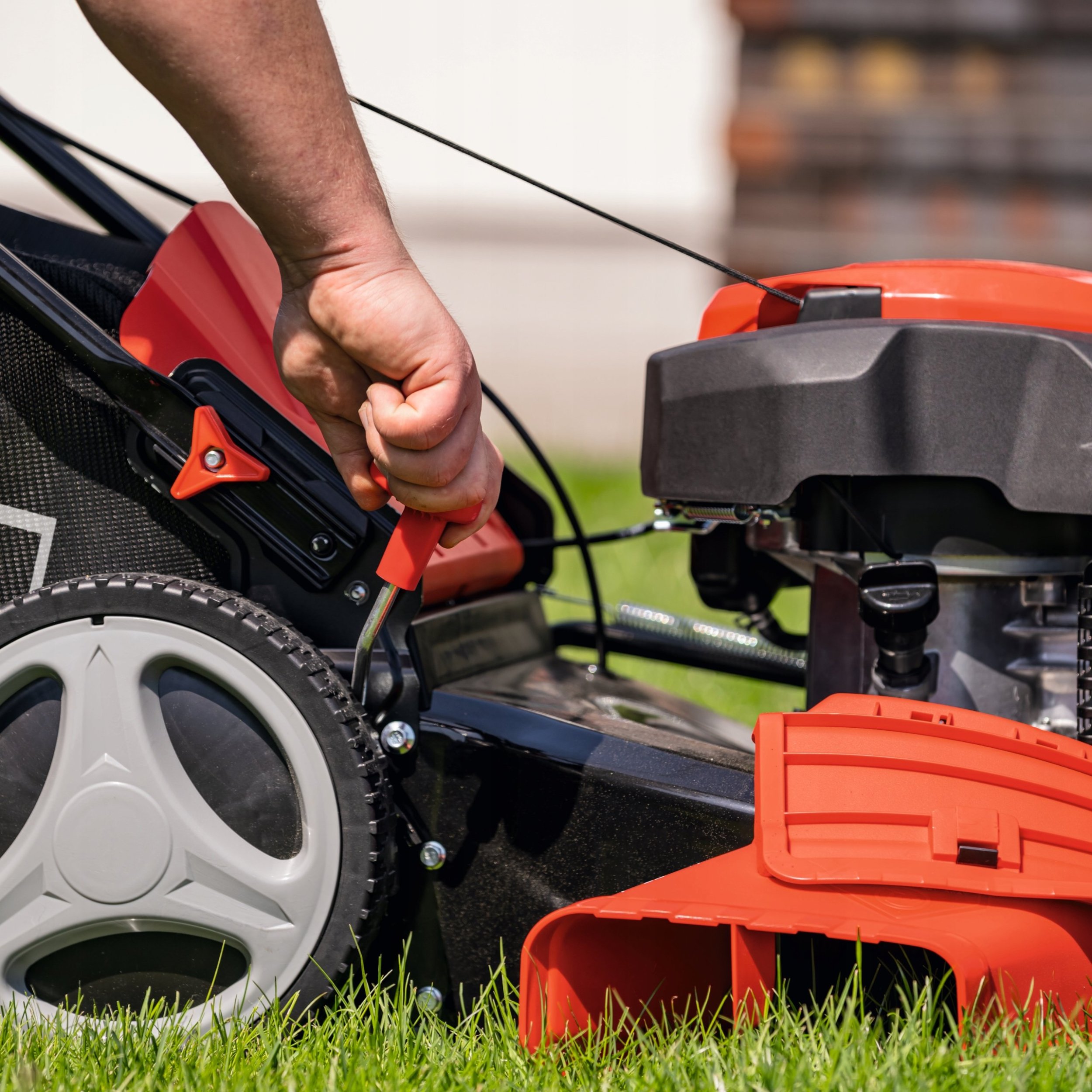 Regulacja wysokości koszenia – 7-stopniowa dla precyzyjnego dostosowania