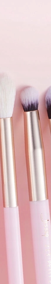 Pędzle do blendowania i cieni – Perfekcyjne wykończenie