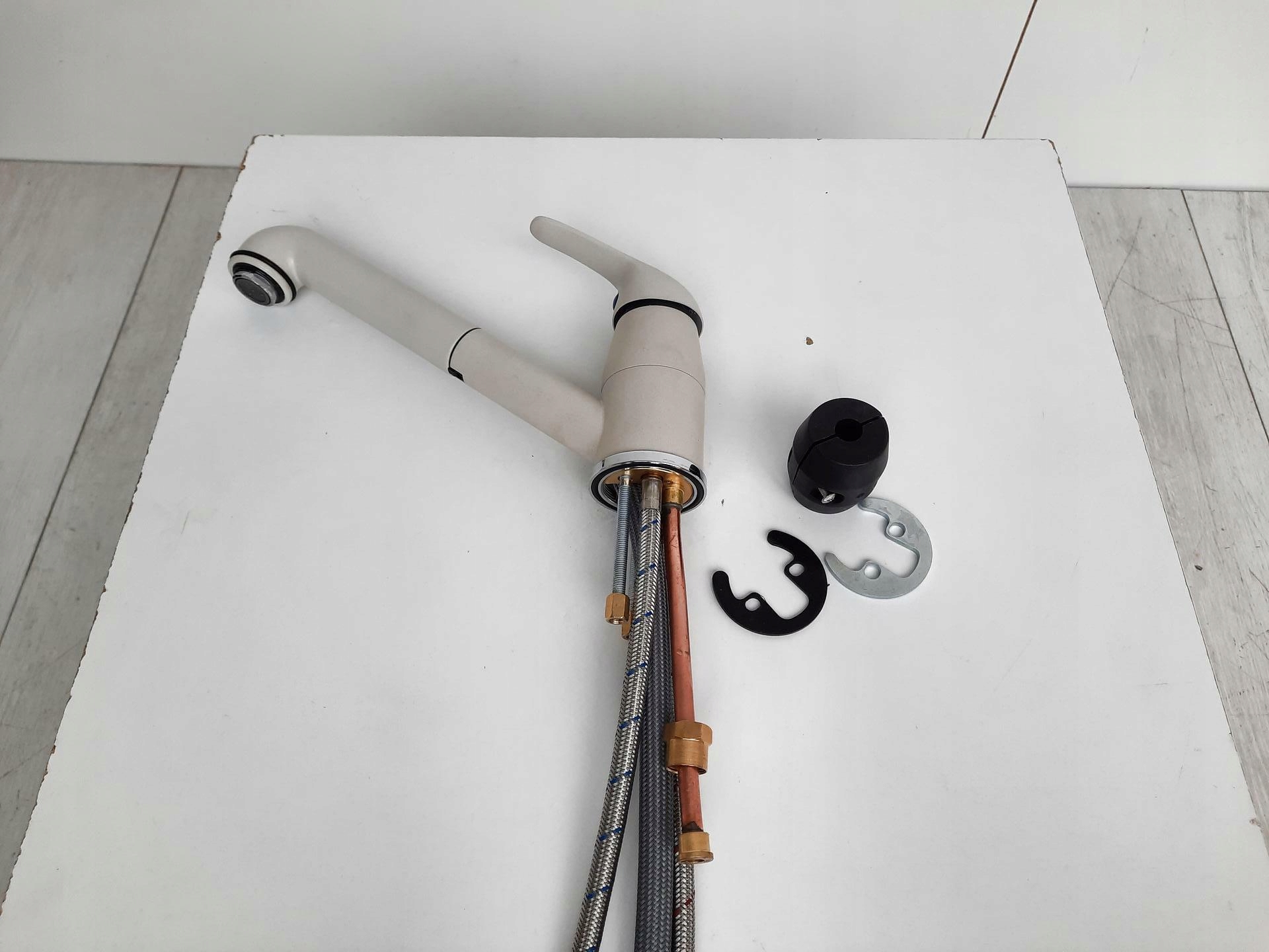 Obrotowa wylewka – Ułatwienie w napełnianiu dużych naczyń