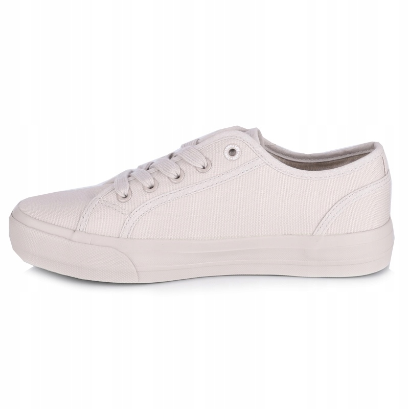 Lekka konstrukcja i tekstylne wnętrze