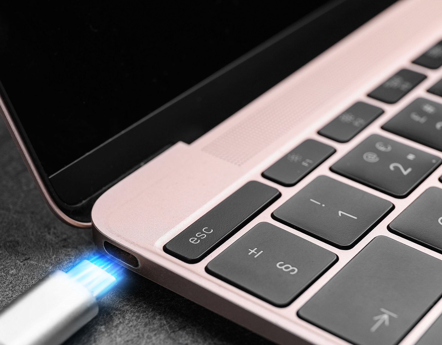 Zasilanie Power Delivery – Ładowanie urządzeń przez USB-C