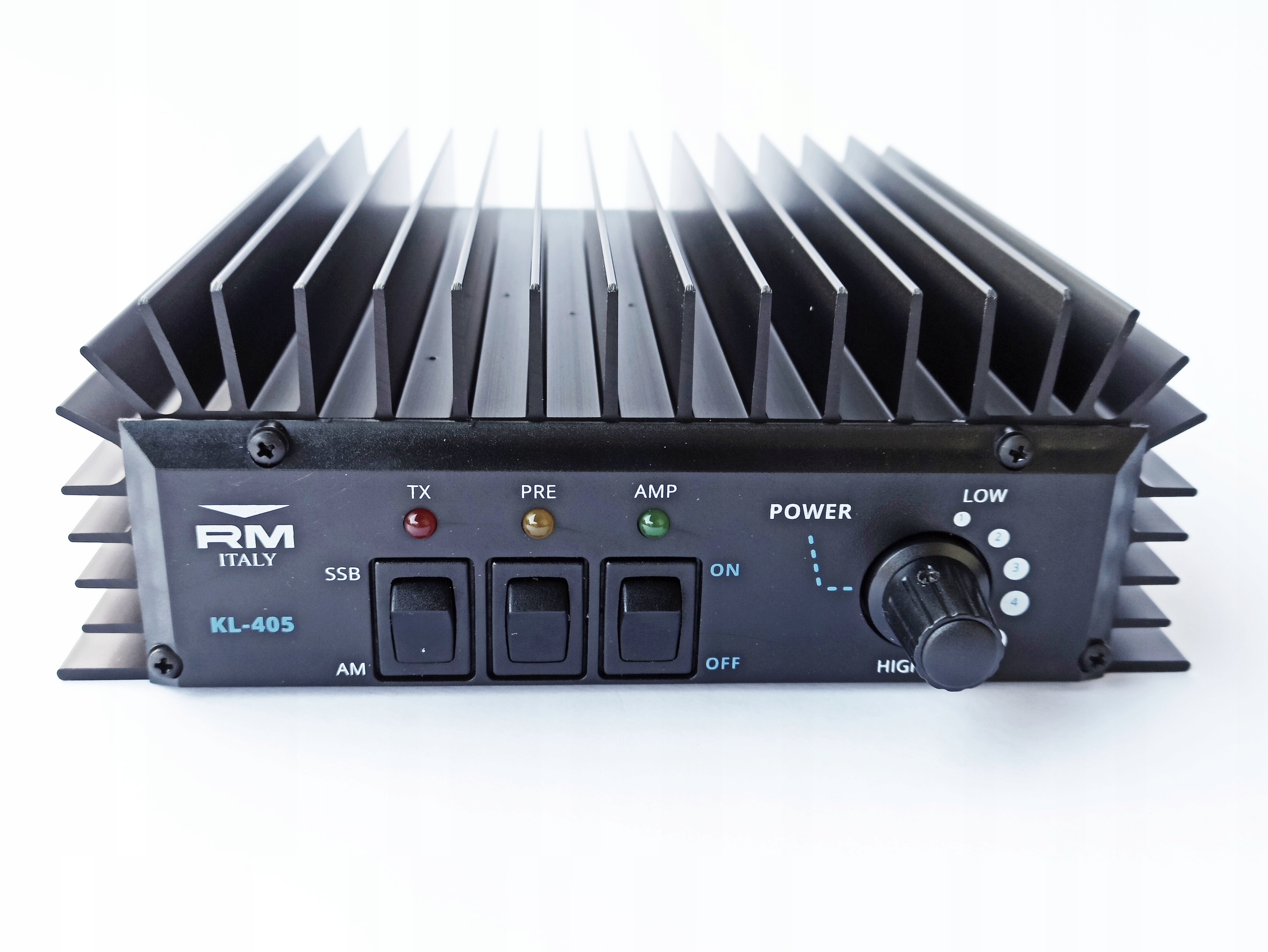 Maksymalna moc wyjściowa 200W – Idealny dla krótkofalowców