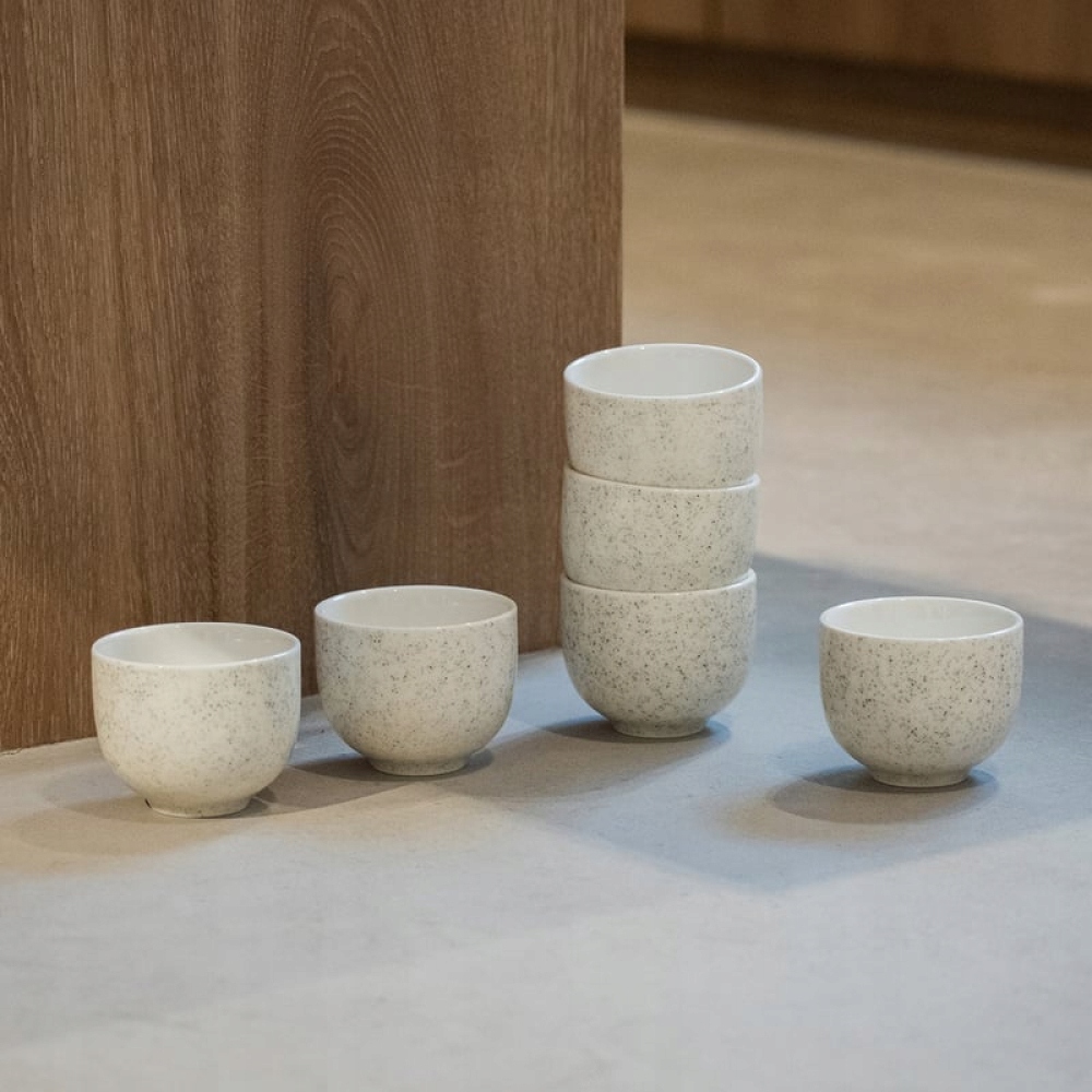 Elegancja i funkcjonalność w porcelanie