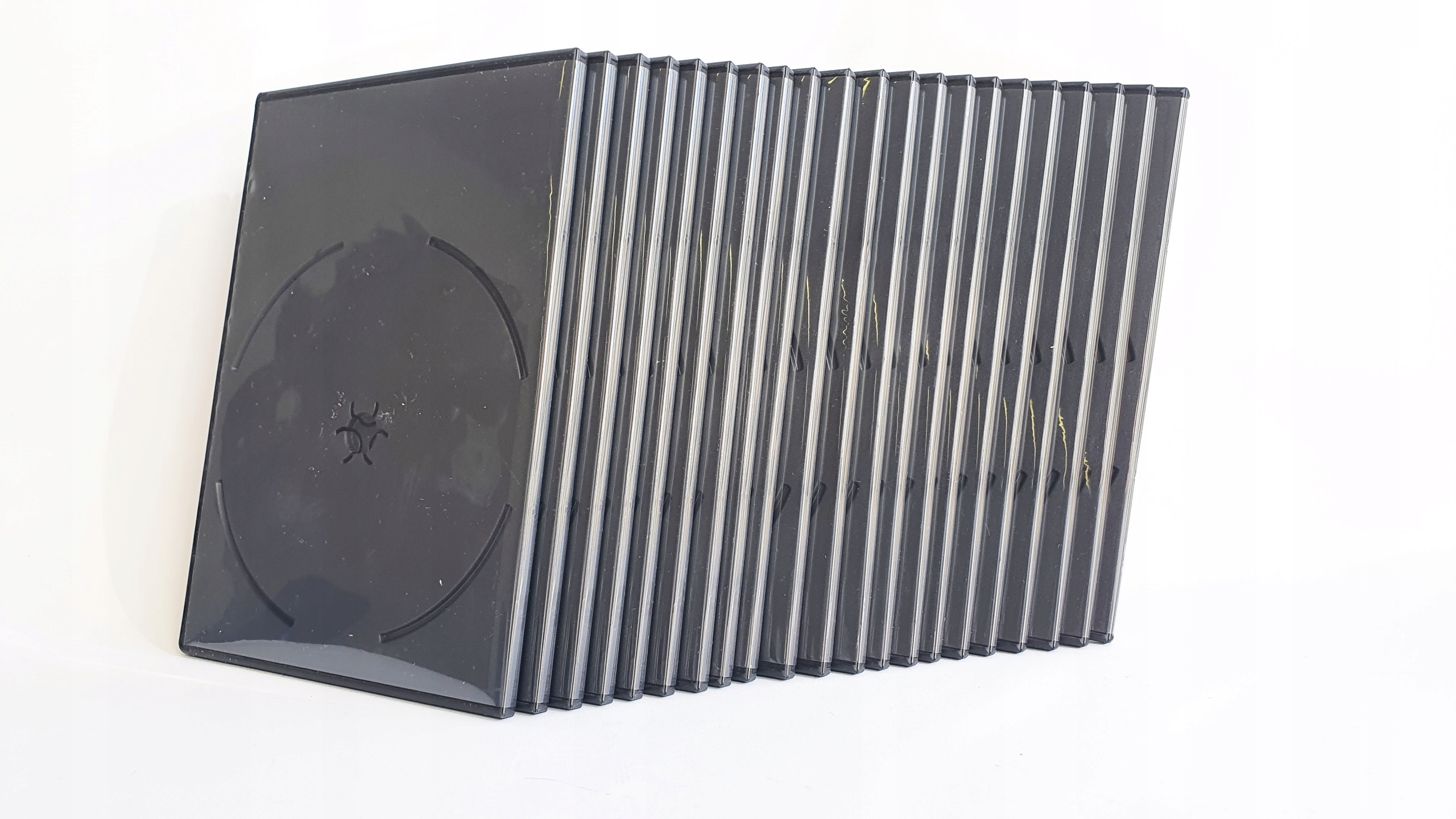 Zestaw 25 sztuk – praktyczność w każdym detalu