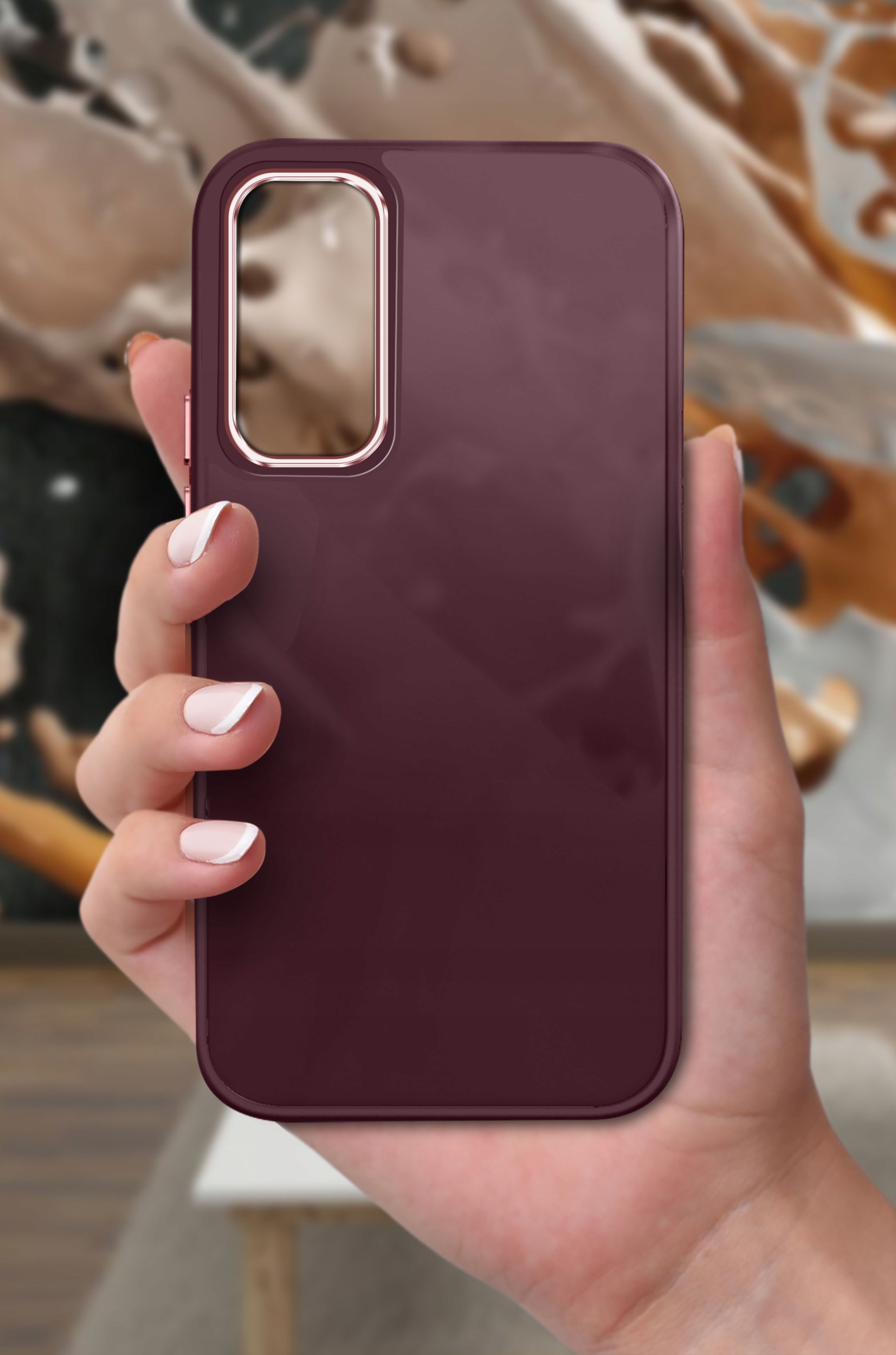 Satynowe, przezroczyste wykończenie