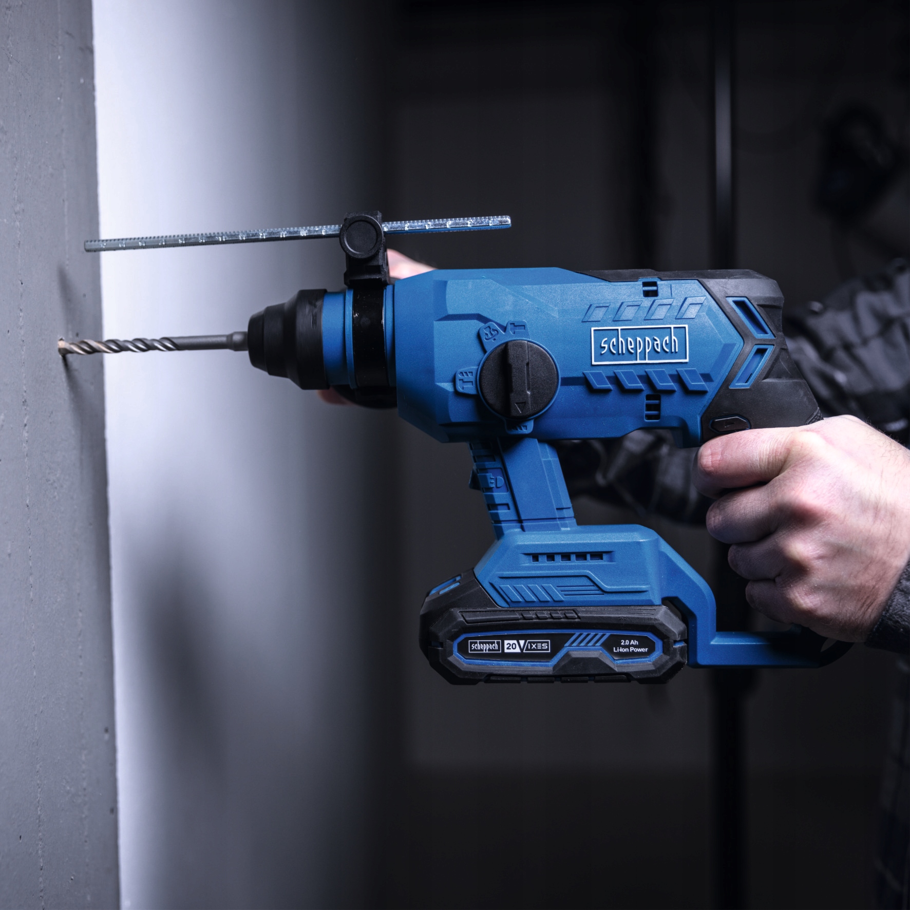 Funkcjonalność 4w1 – Wiercenie, dławienie, dłutowanie i regulacja