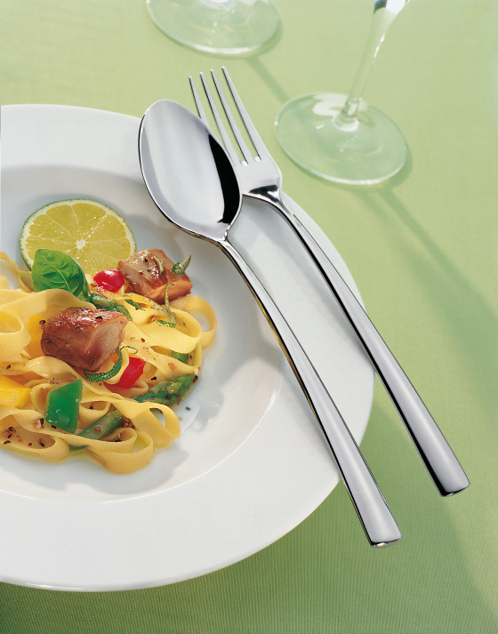 Sztućce Piemont – Połączenie stylu i funkcjonalności