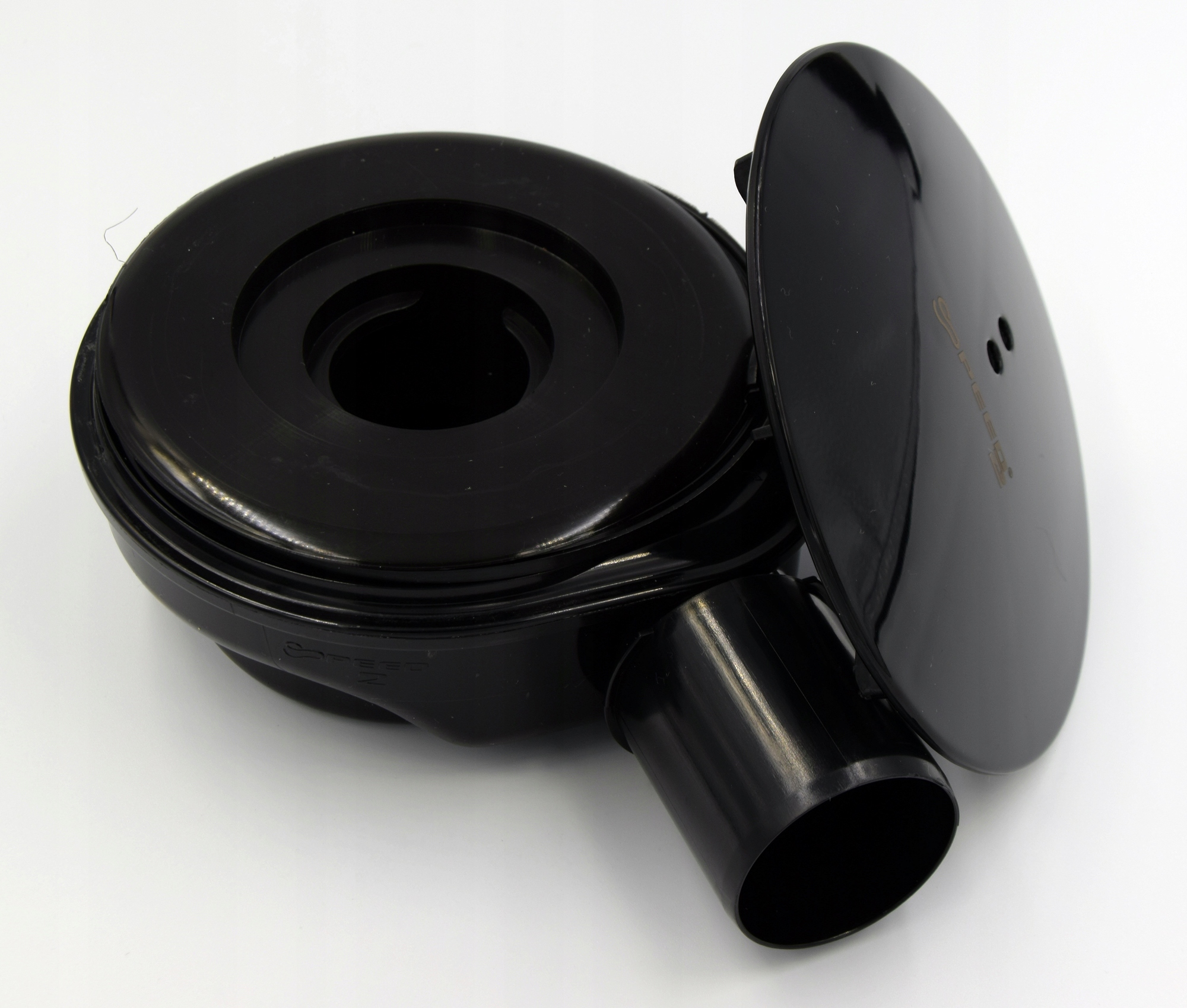 Materiał i kolorystyka – trwałe tworzywo sztuczne