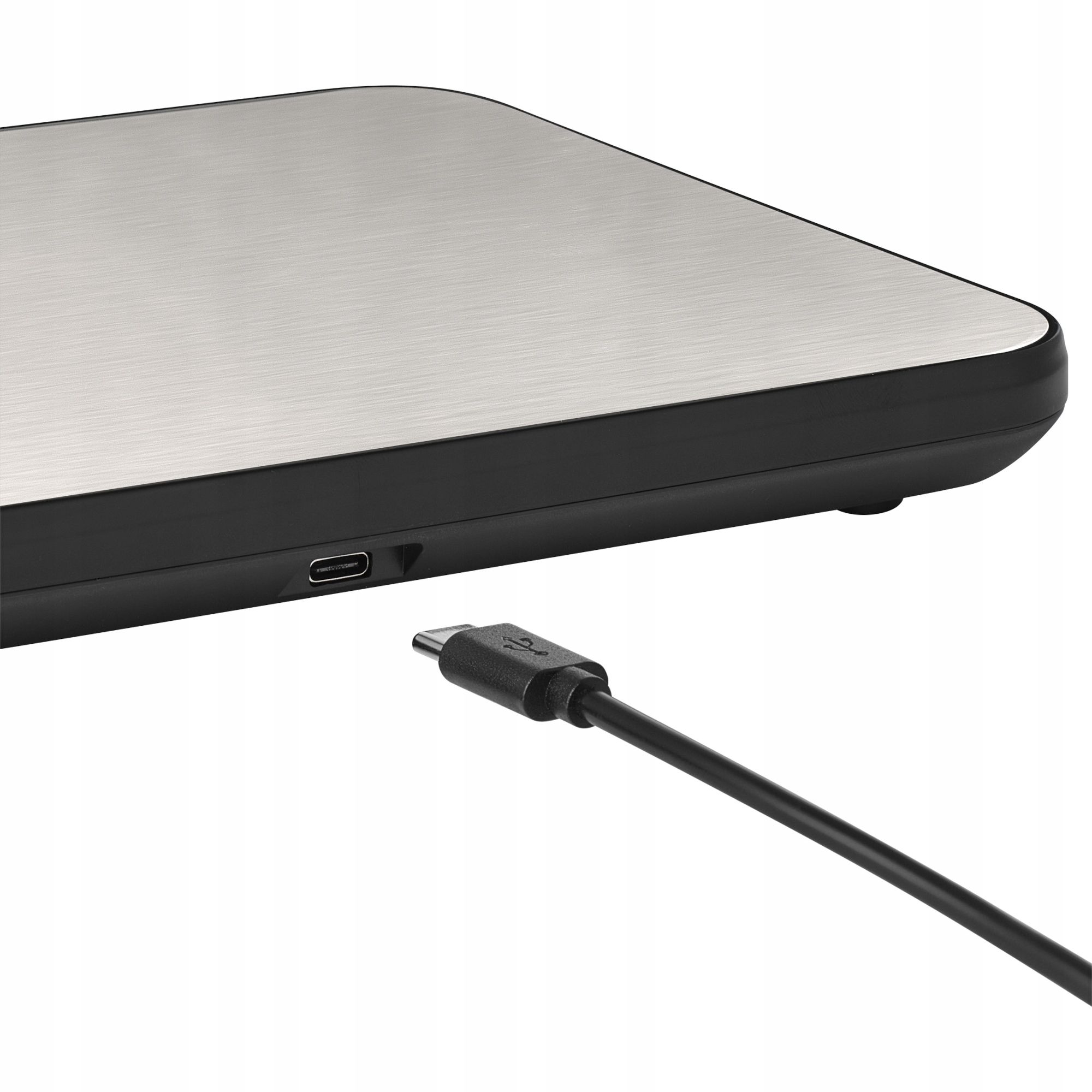 Akumulator z ładowaniem USB-C – Długi czas pracy i wygoda