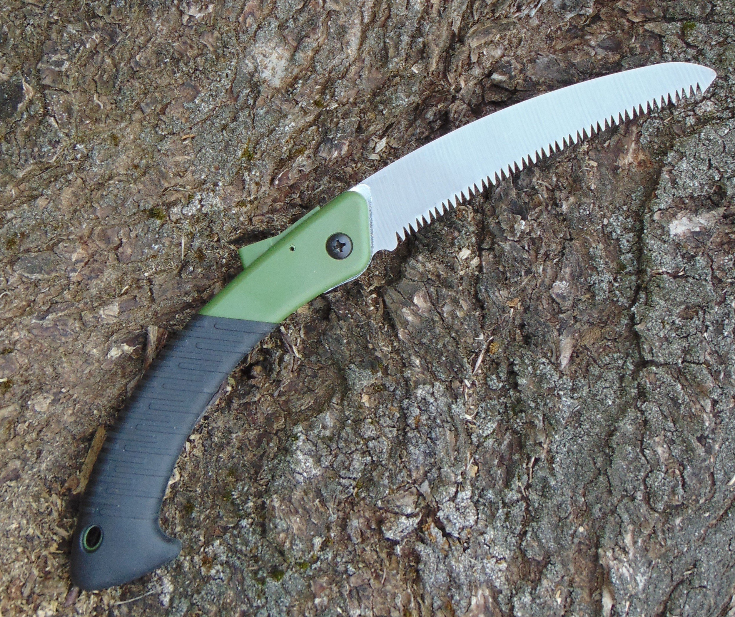 pila-skladana-17cm-2.jpg