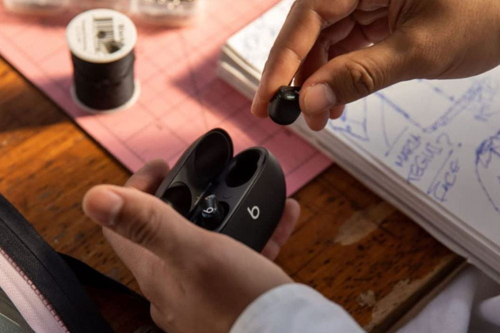 Nowoczesny design i kolor czarny