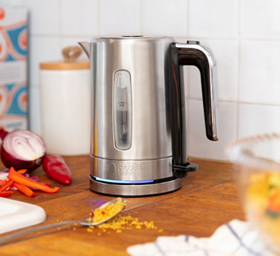 Czajnik elektryczny Russell Hobbs 24190-70 – Nowoczesny styl i wydajność w Twojej kuchni
