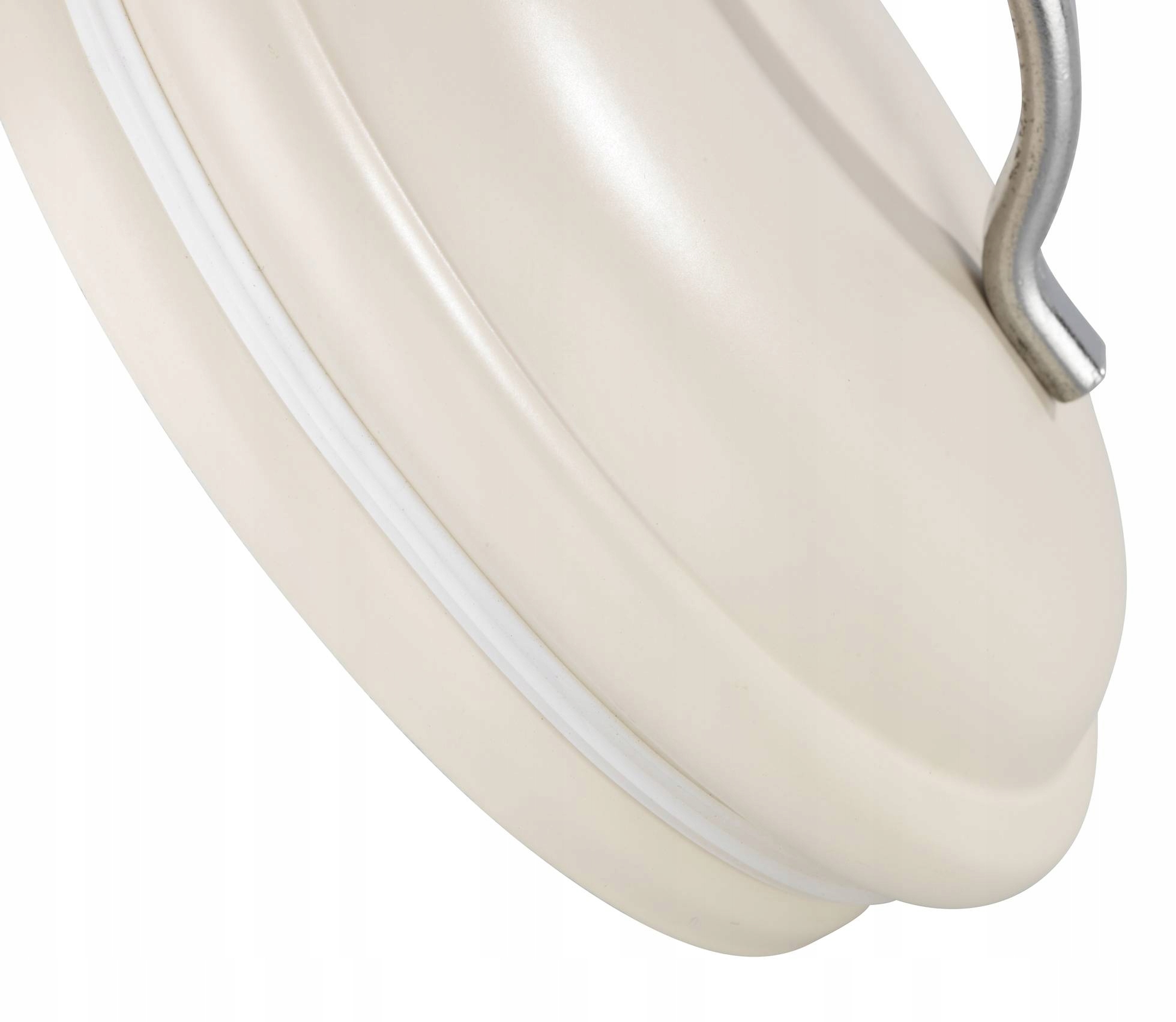 Pokrywa z uszczelką silikonową – zapewnia świeżość i ochronę