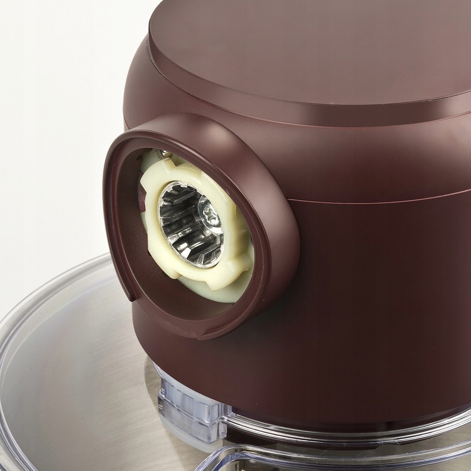 6 prędkości + tryb pulsacyjny – precyzyjna kontrola nad procesem przygotowania