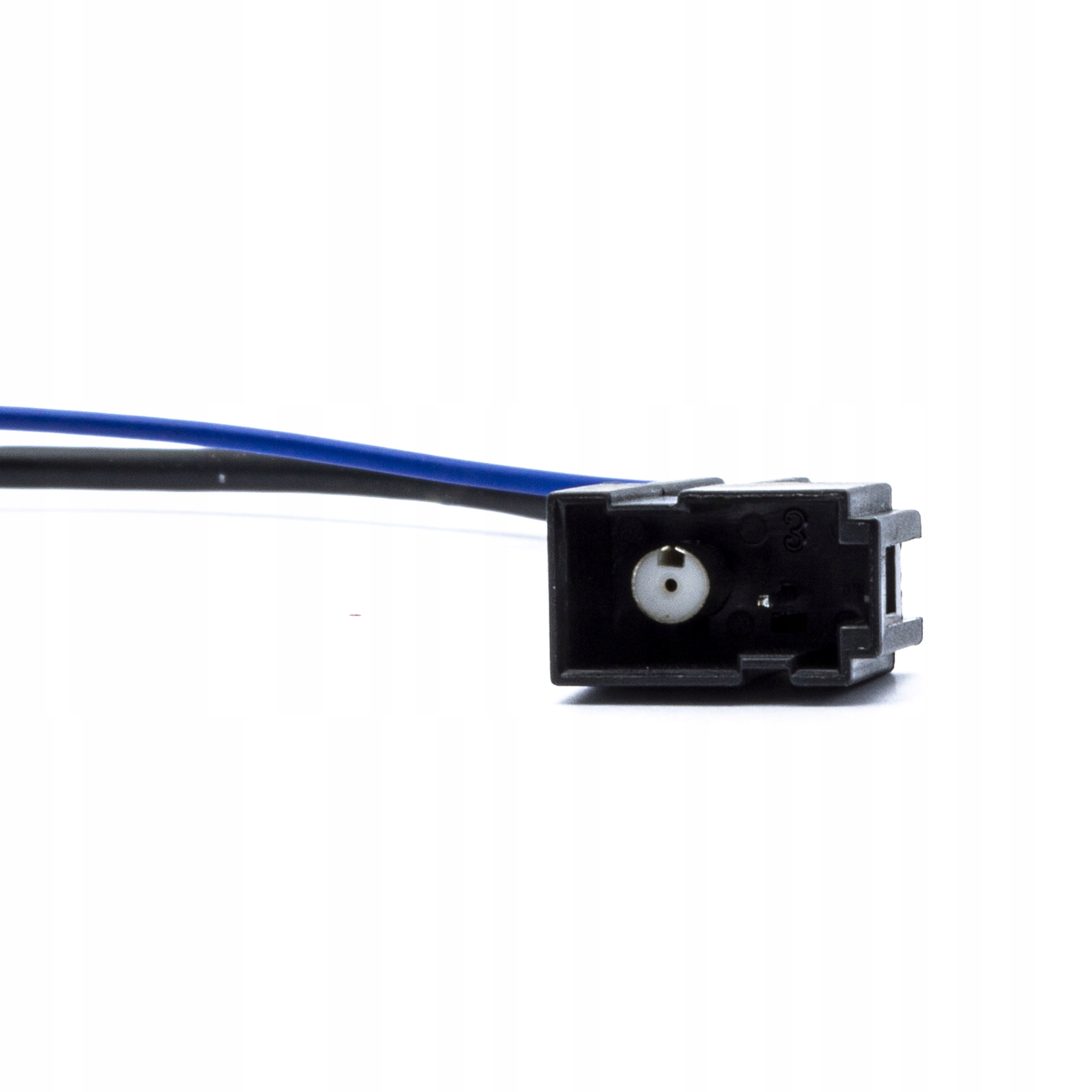 Dlaczego warto wybrać adapter antenowy EinParts?