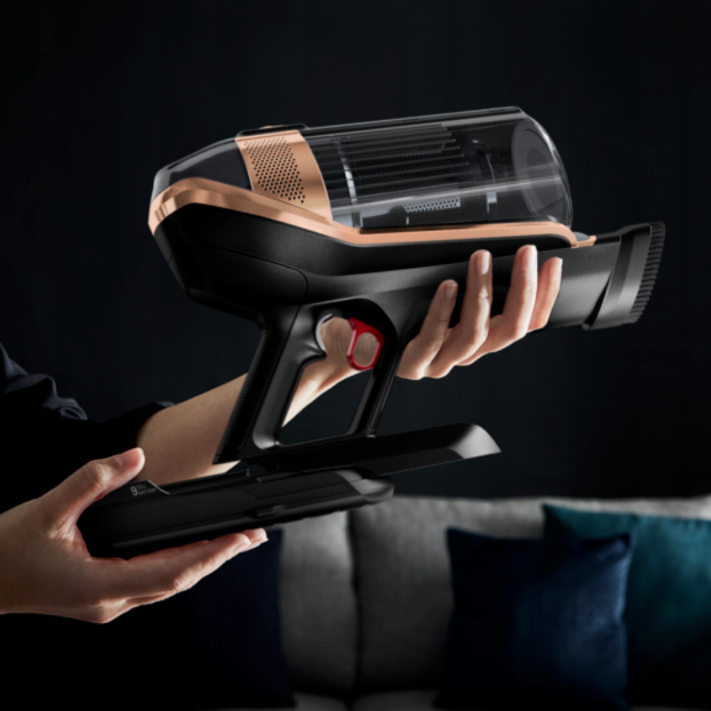 Zginana rura Flex – Sprzątanie w trudno dostępnych miejscach