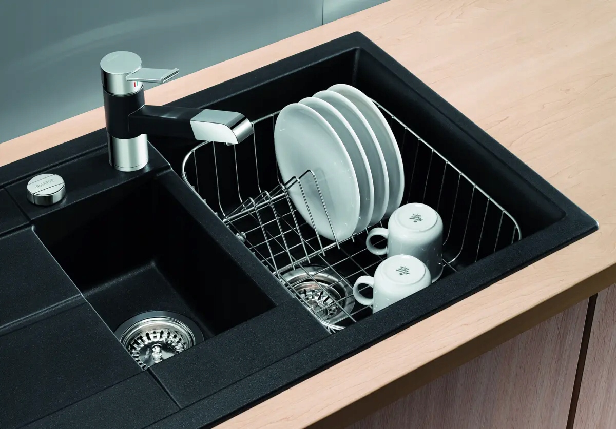 Komora z odpływem 3½'' – wygodne zmywanie bez zatorów