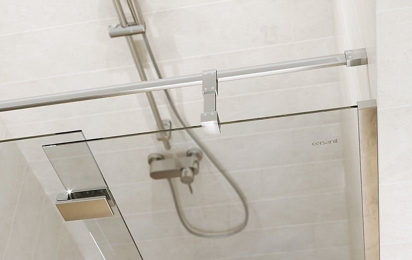Elegancki design i funkcjonalność drzwi prysznicowych