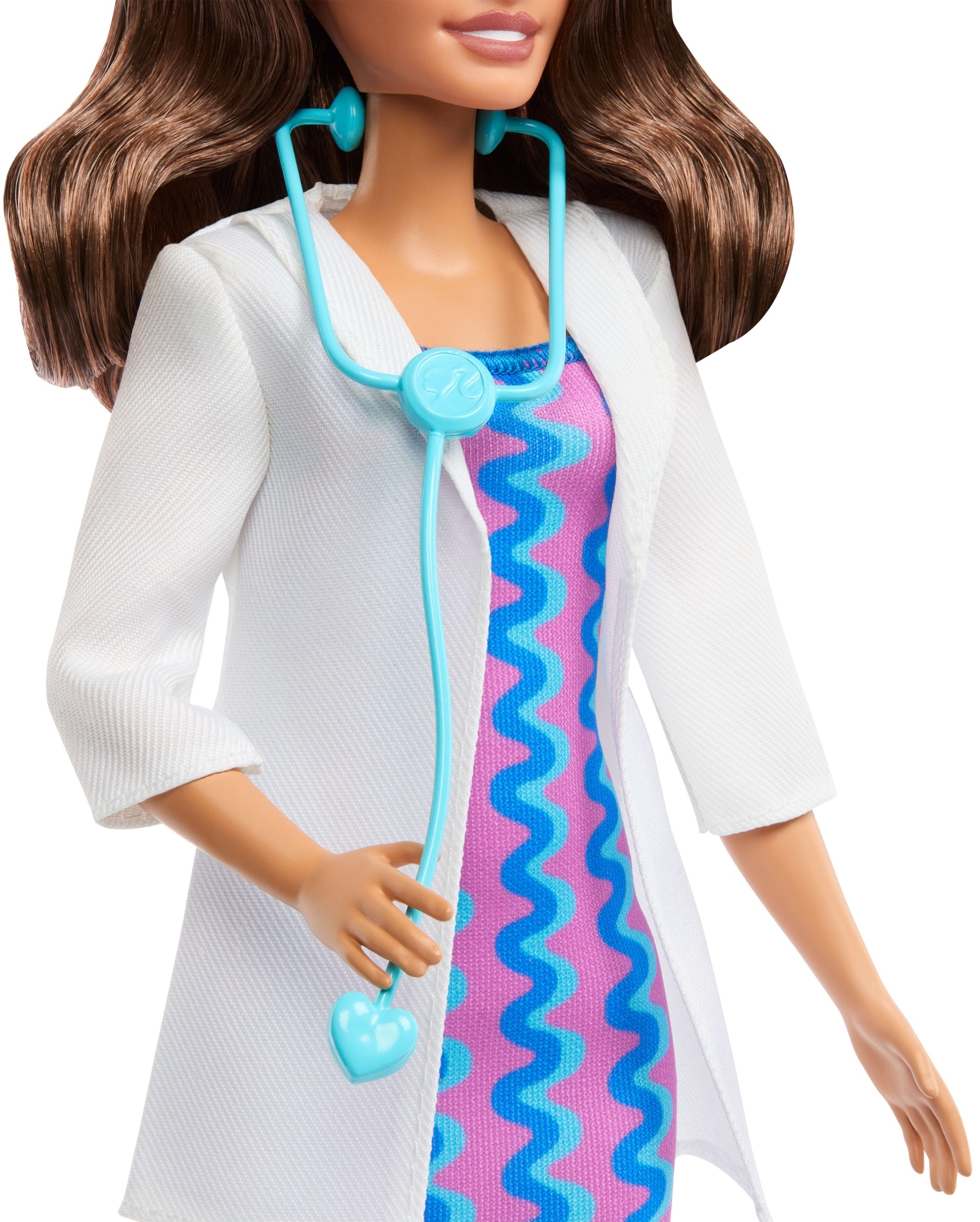 Kolorowa lalka Barbie – przyjaciel każdej dziewczynki