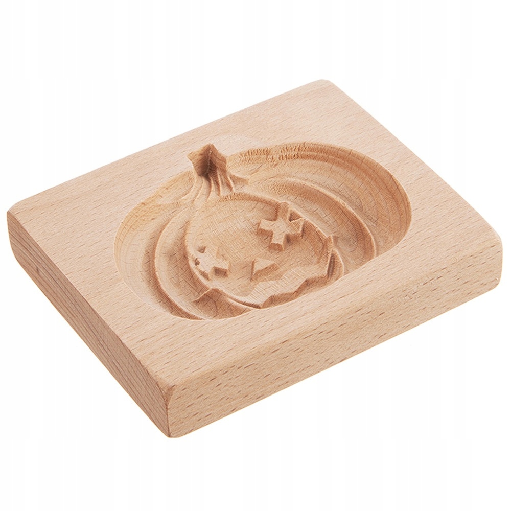 Precise carving – Eye-catching patterns on cookies