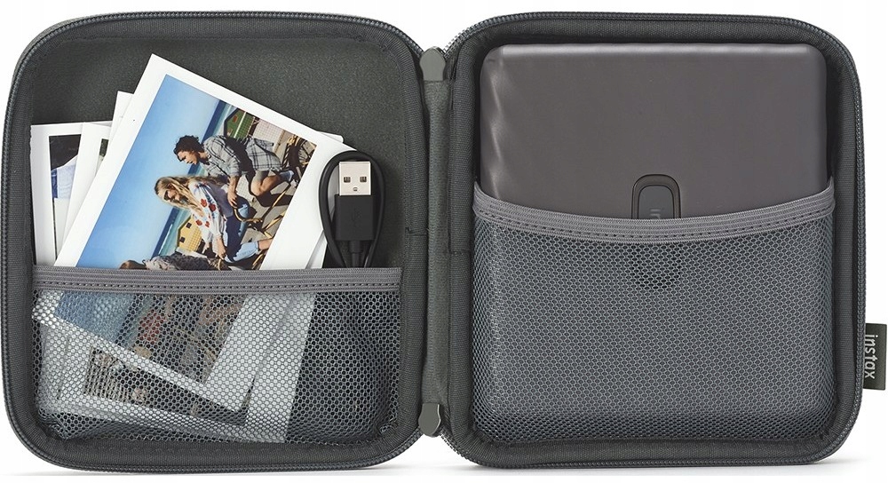 Dodatkowa kieszeń na akcesoria i odbitki