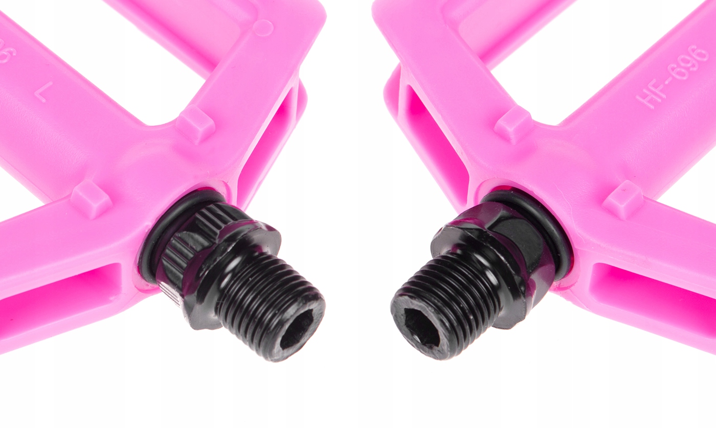 Wymiary pedałów: 92x86 mm