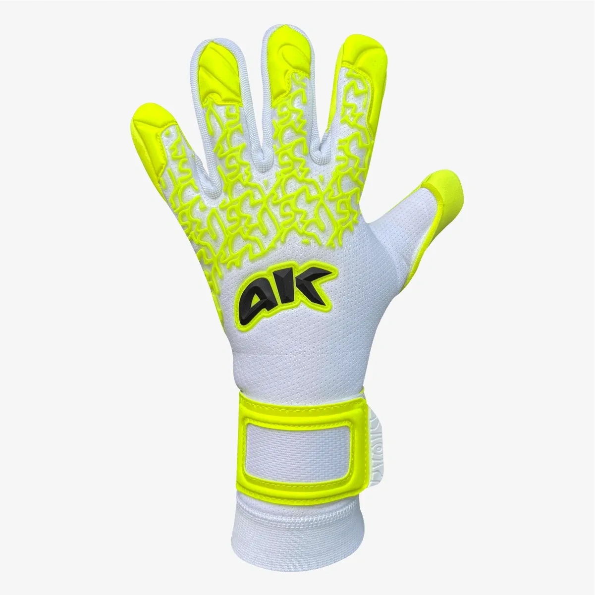 Rękawice 4keepers Soft Timber HNC – Doskonała kontrola i pewność w bramce