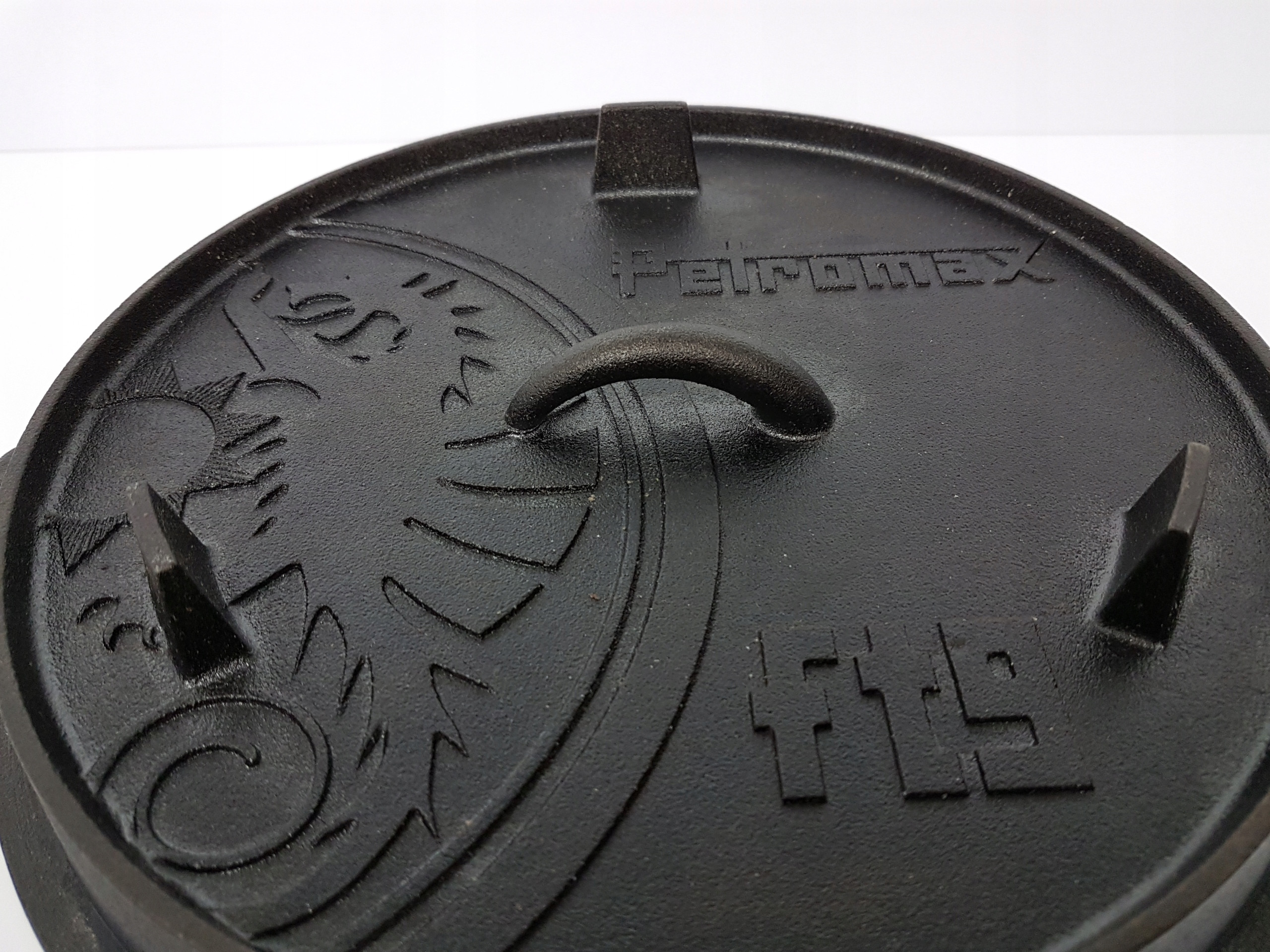 Wszechstronność użytkowania – Ognisko, grill, piekarnik i wszystkie rodzaje kuchenek