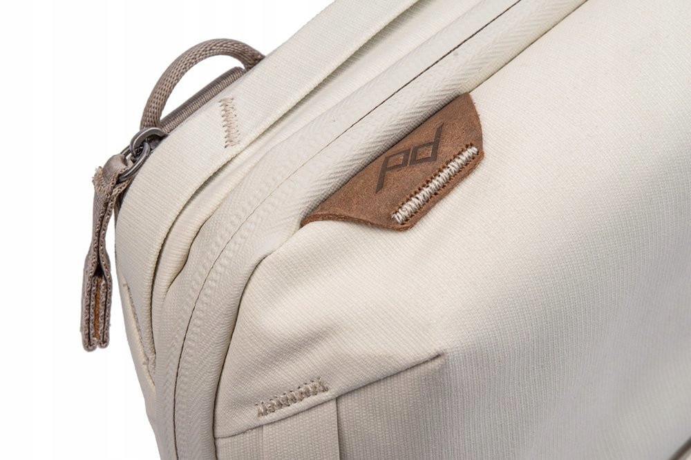 Wodoodporny materiał i trwała konstrukcja