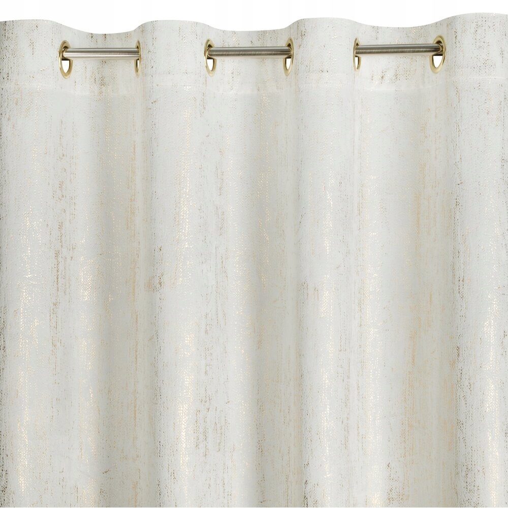 Welwetowa tkanina z błyszczącym złotym nadrukiem